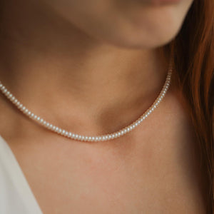 Pearl choker